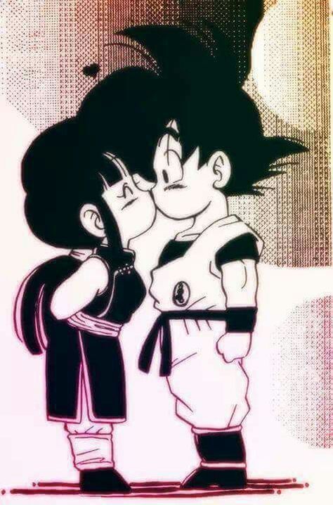 Goku Y Milk Besandose 8992